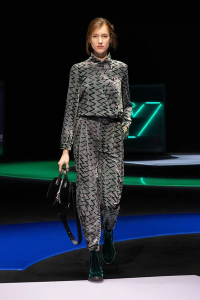 Look 59